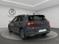 Volkswagen Golf VIII 1.5 TSI Active / Navi LED STHZ