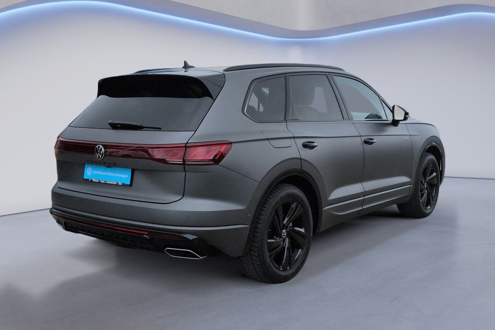 Touareg 3.0 TDI 4M R-LINE BLACK STYLE AHK+PANO