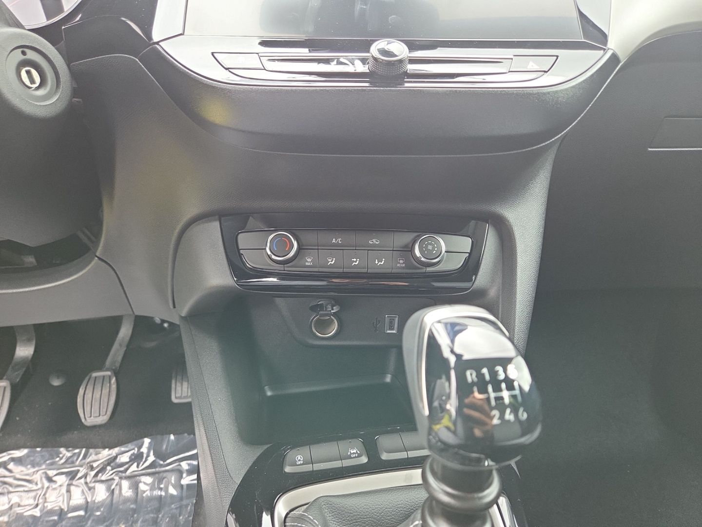 Opel Corsa - Bild 11