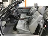 Mercedes-Benz 300CE 24V Cabrio W124 *Leder,Sitzhzg.,Tempomat * - gebrauchte Mercedes-Benz 300 aus dem Jahr 1993