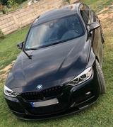 BMW 335i xDrive - Deutsches Fahrzeug - M-Performance - BMW 335 mit Benzin-Antrieb: Limousine, 335i Xdrive