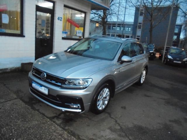 Volkswagen Tiguan 2.0TDI R-Line"NAVI-KLIMATR.-PDC"