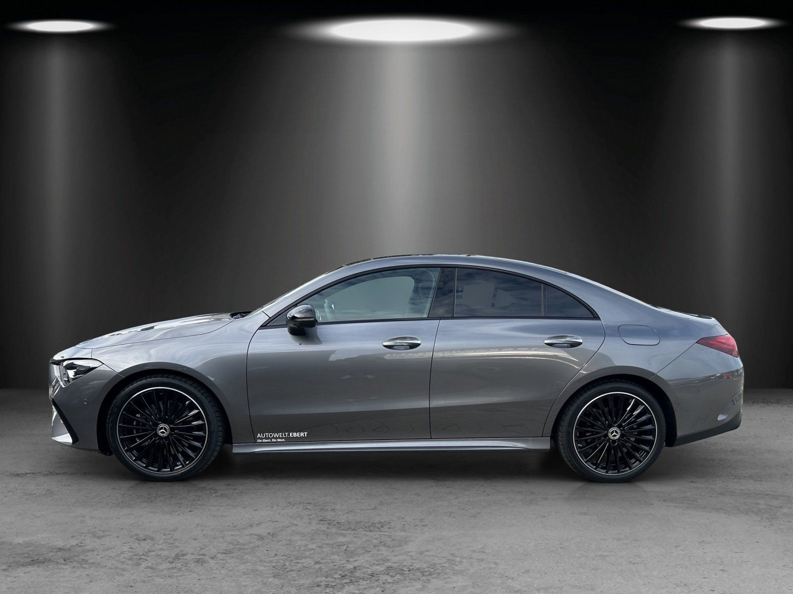 Fahrzeugabbildung Mercedes-Benz CLA 200 Coupé AMG Pano 360° DISTRO Night KeyGo