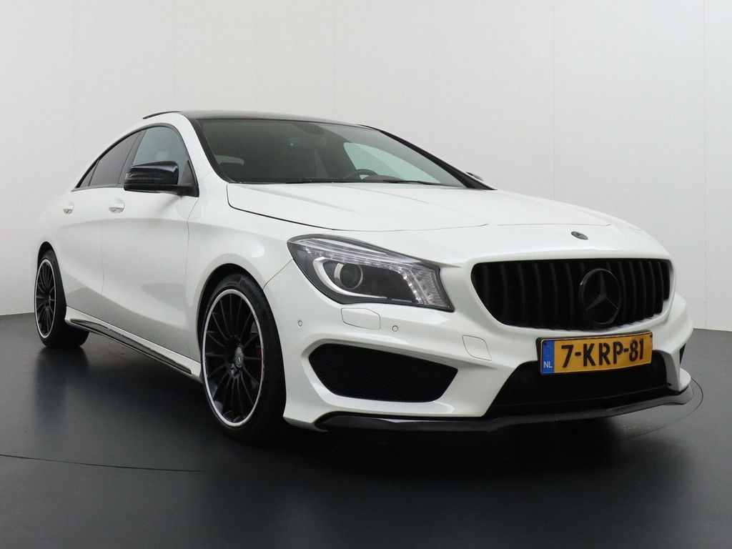 Mercedes-Benz CLA 200 Prestige AMG Styling panorama dach Leder