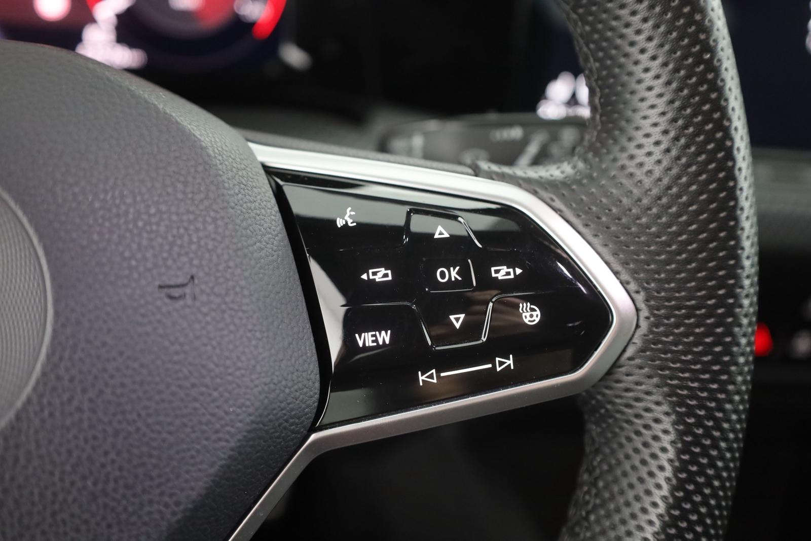 Volkswagen Golf VIII 1.5 TSI R-Line LED Navi ACC Teilleder, миниатюра 16