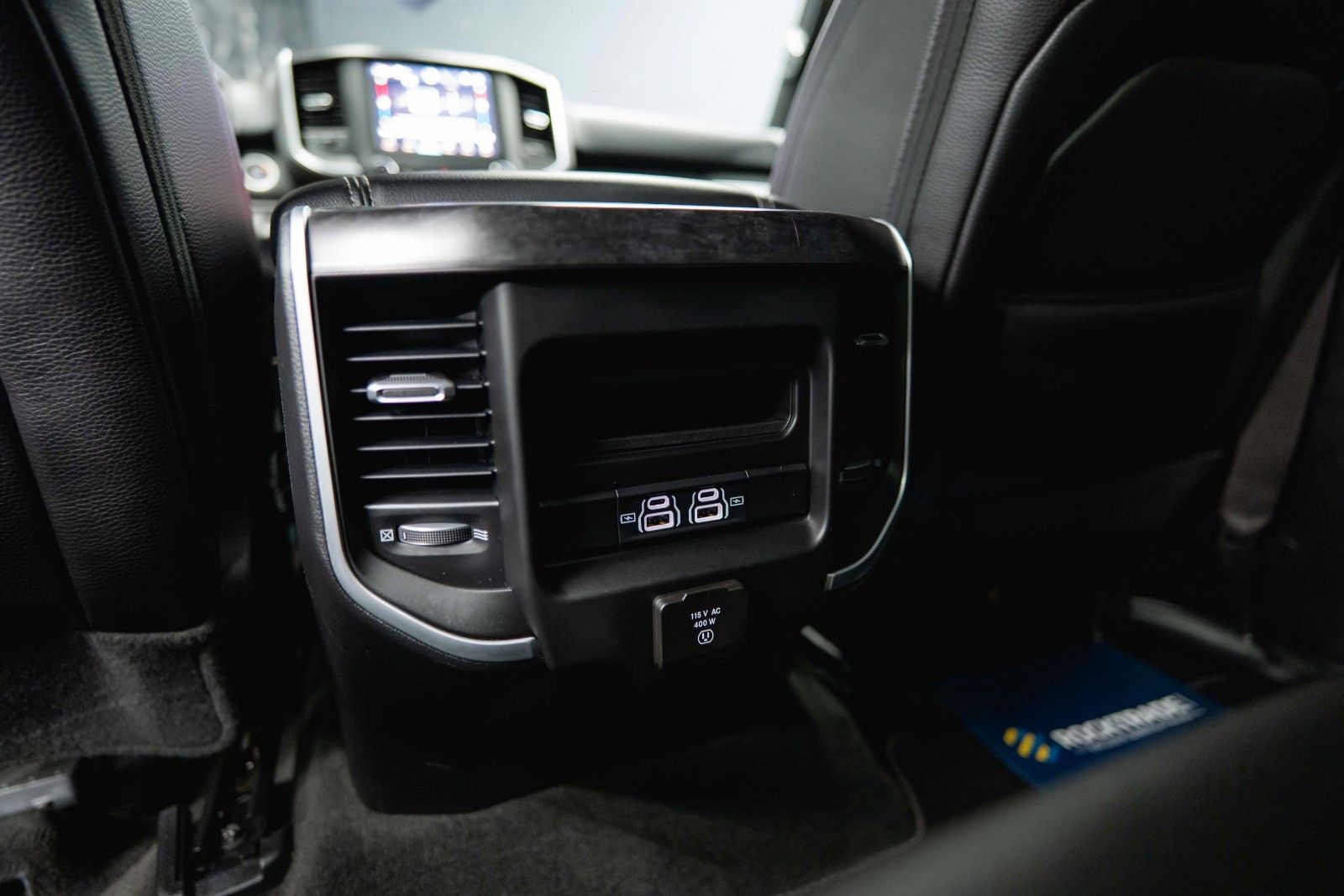 Fahrzeugabbildung Dodge RAM 5.7 V8 HEMI 4x4 Night Limited Longbed 19%
