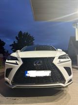 Lexus NX 300h Hybrid E-FOUR F SPORT Premium - Lexus: Sport
