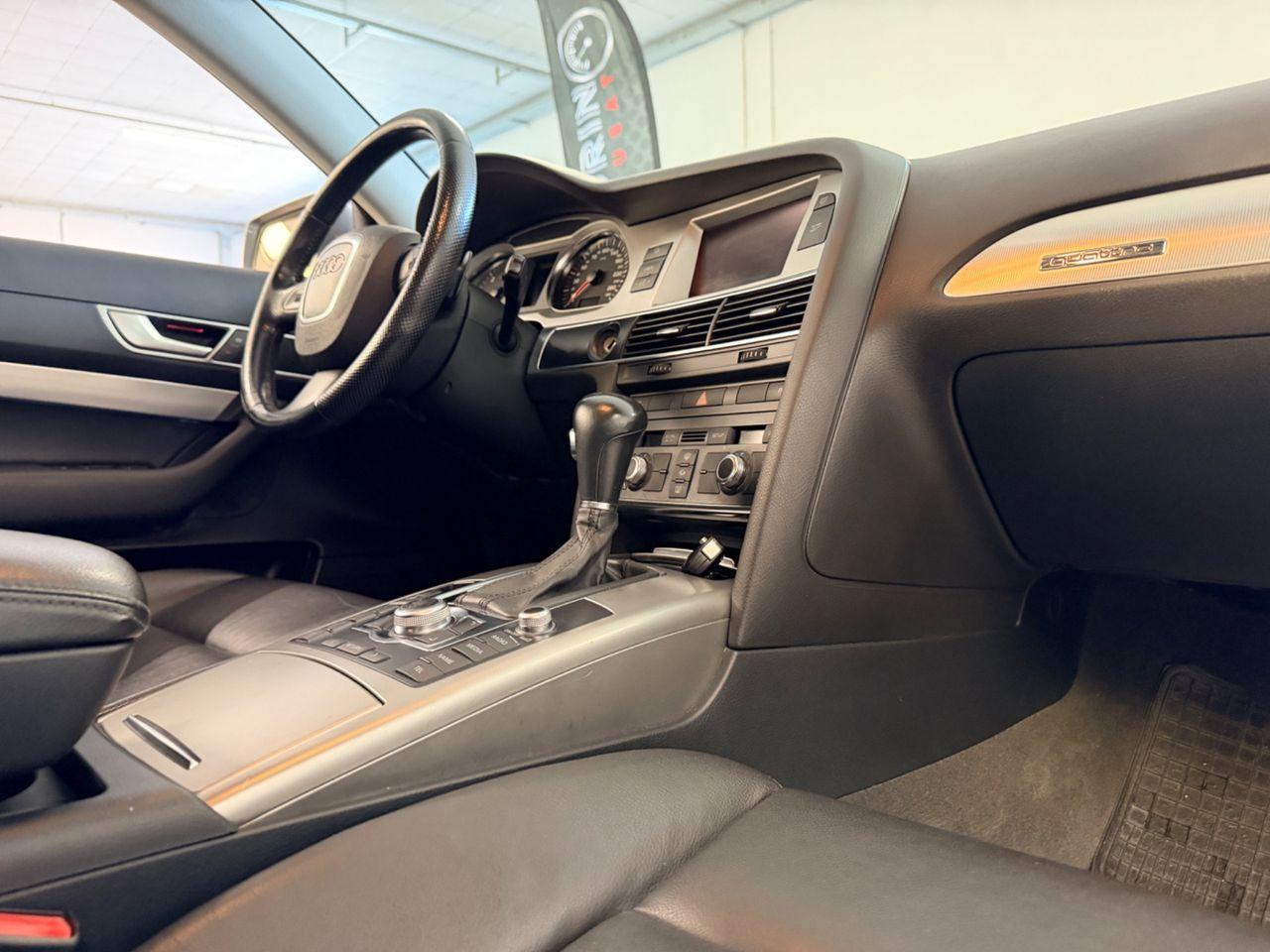 Audi A6 Allroad 3.0 V6 233ch - Sièges cuir chauffants - Carnet entretien - Non fumeur - Bluetooth