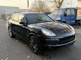 Porsche Cayenne S Hybrid - Porsche Cayenne mit Hybrid-Antrieb