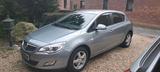 Opel Astra J - Opel Astra mit Benzin-Antrieb: Kleinwagen, Automatik