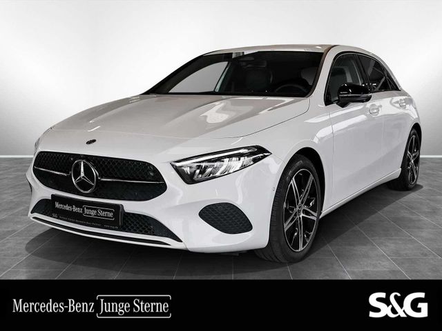 MERCEDES-BENZ A 220 4M AHK+DISTRO+TOTWINKEL+360°+NIGHT+LED+18"