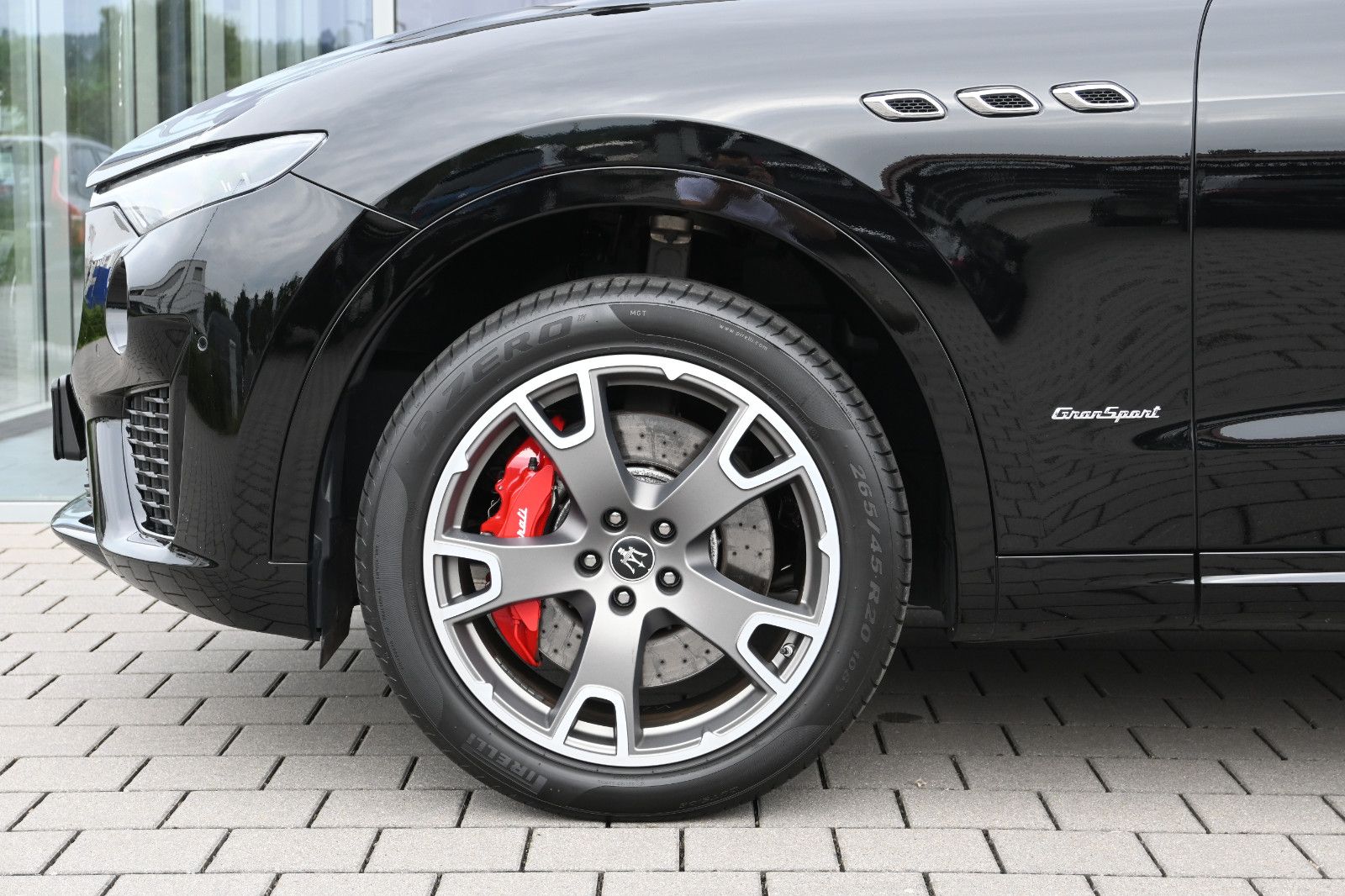 Fahrzeugabbildung Maserati Levante S Q4 GRANSPORT °ACC°MATRIX°360°KAMERA°