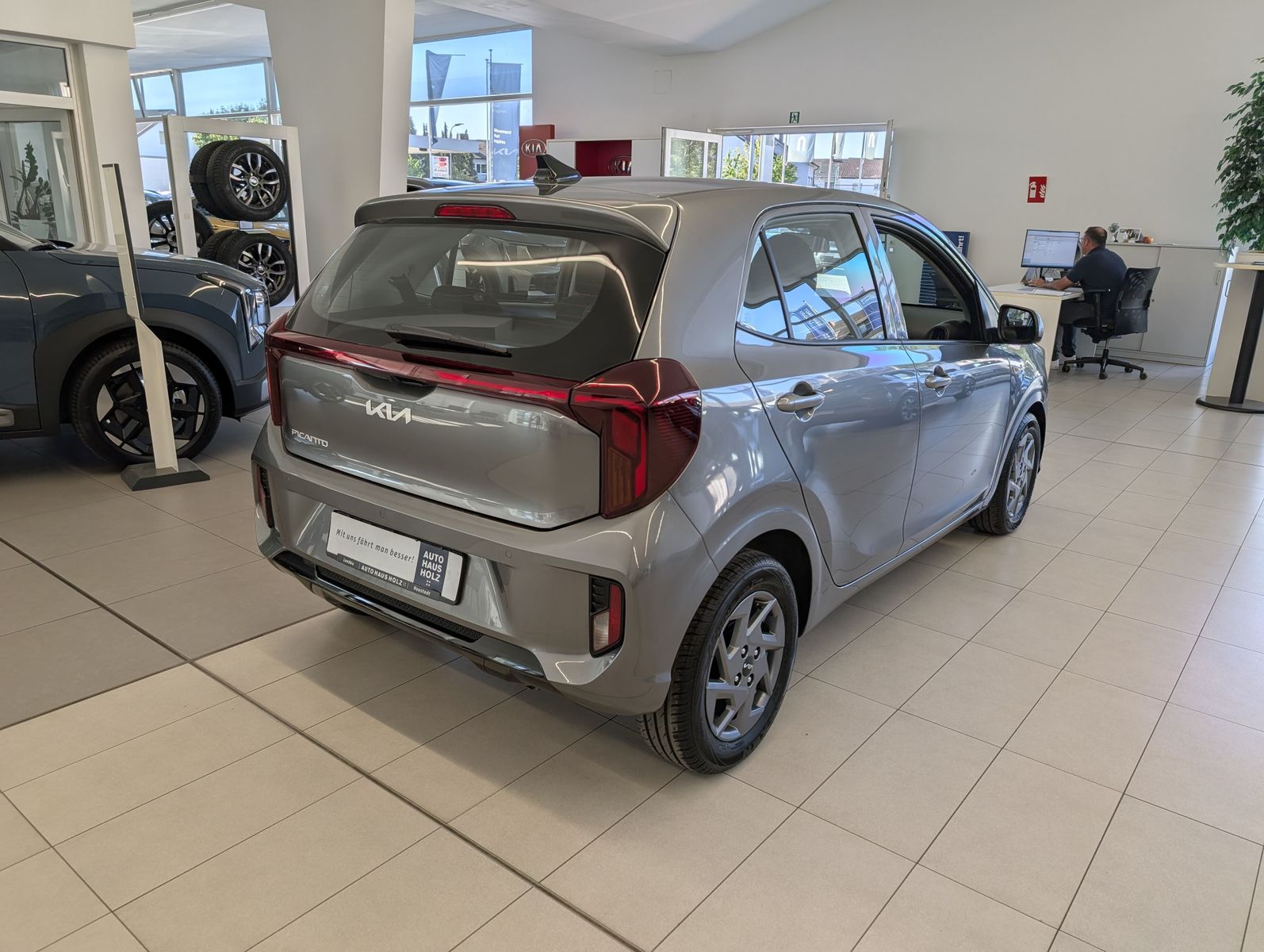 KIA Picanto 1.0 GDI AMT Vision Kamera Navi Klima – Bild 4