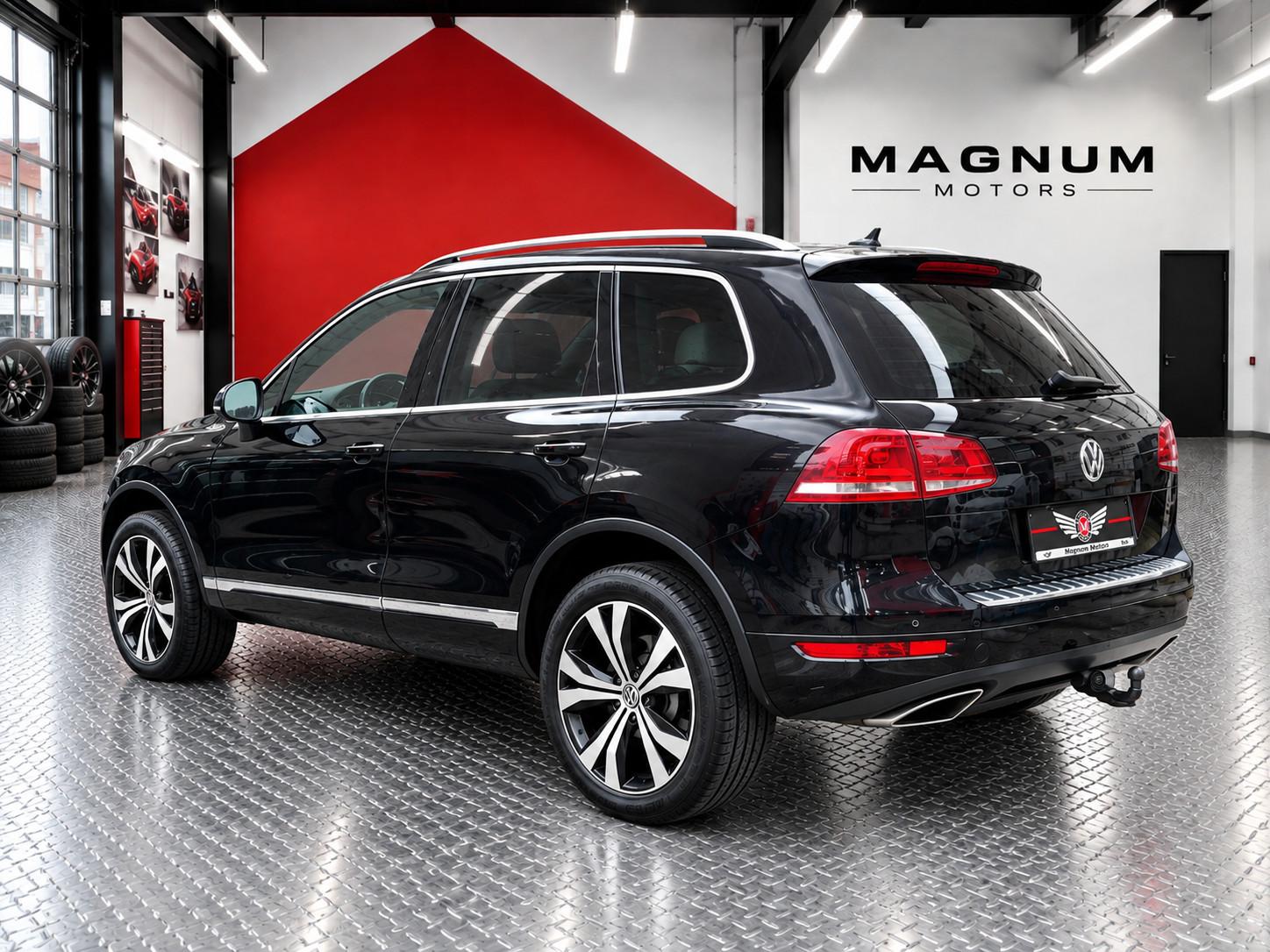 VOLKSWAGEN TOUAREG V6 TDI 3.0 245ch EXCLUSIVE 4MOTION - SUSPENSION PNEUMATIQUE - TOIT PANORAMIQUE - SIÈGES CUIR VENTILÉS - CHAUFFAGE AUXILIAIRE - ATTELAGE 3,5T