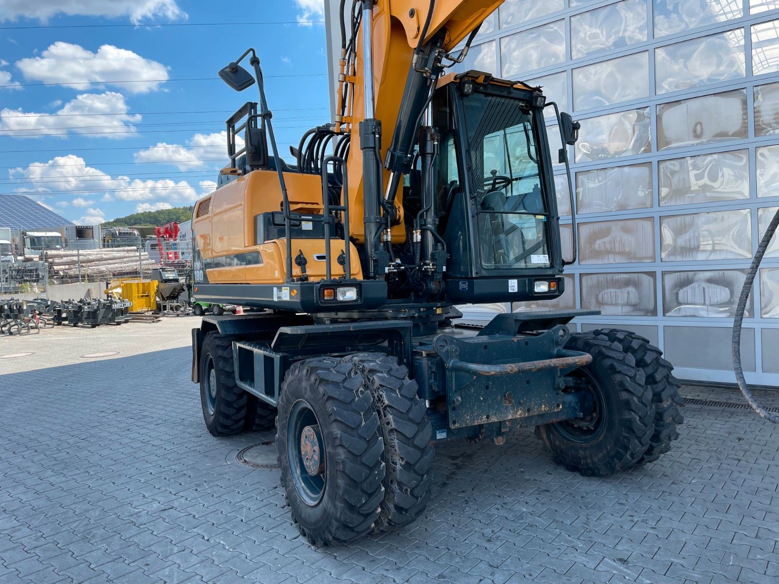 Fahrzeugabbildung Hyundai HW 180 / 3.054h / hydr. Grabenräumer / Klima