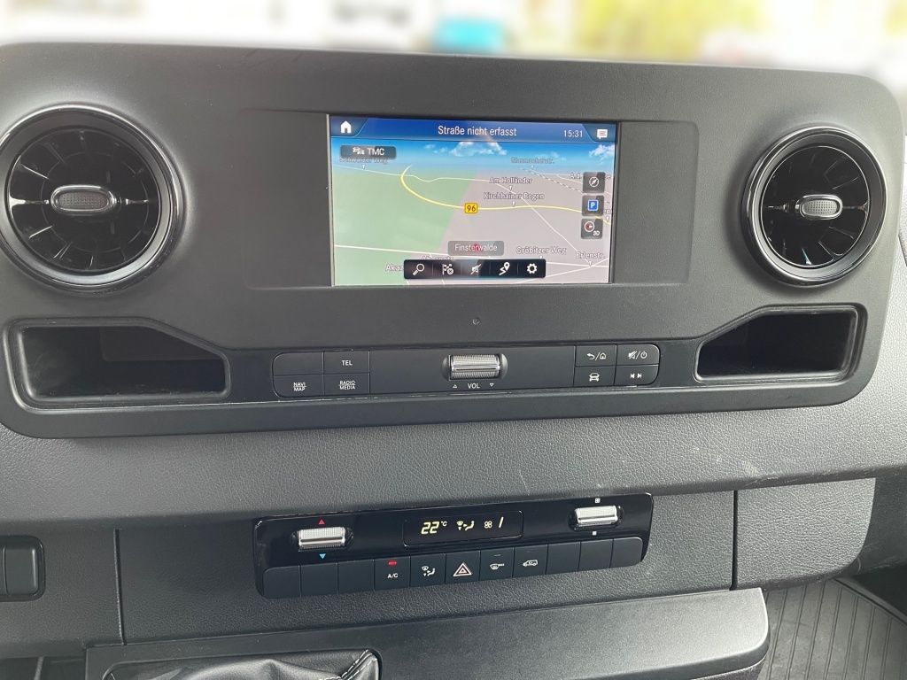 Fahrzeugabbildung Mercedes-Benz Sprinter 215 CDI Pritsche Kompakt AHK, Klima