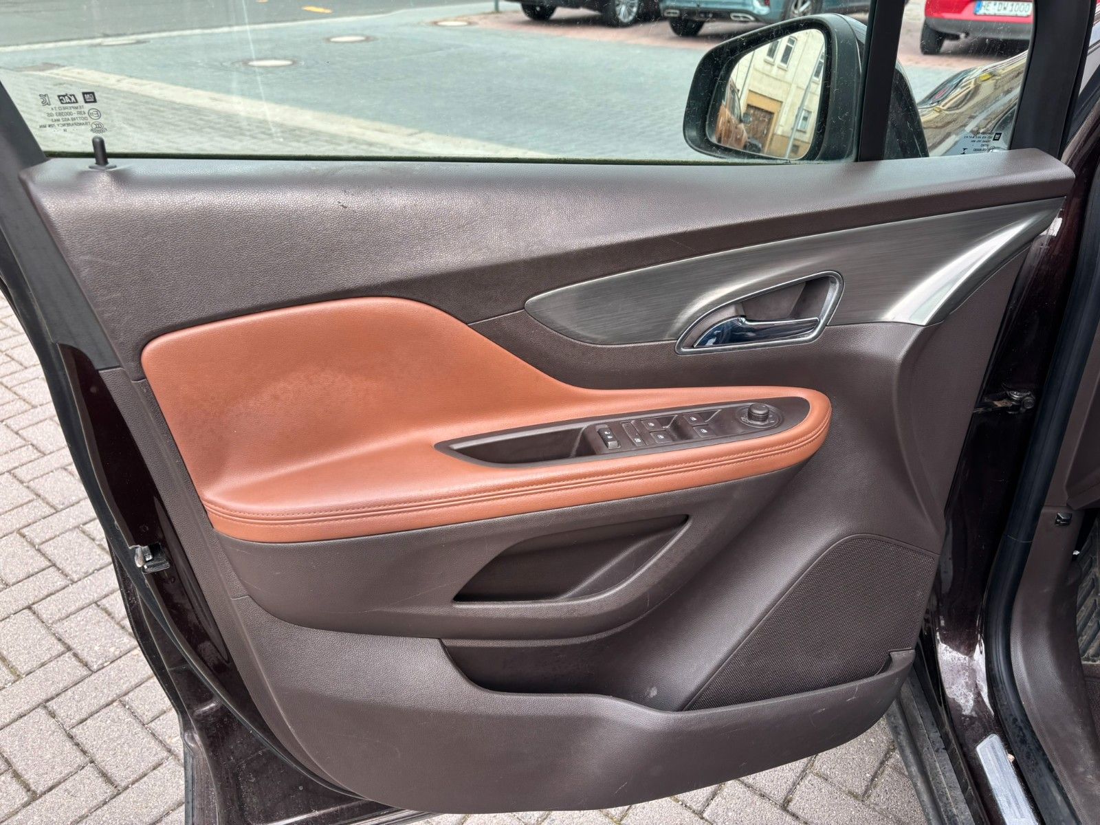 Fahrzeugabbildung Opel Mokka 1.4 INNOVATION AHK/KAMERA/SHZ/ALU/NAVI
