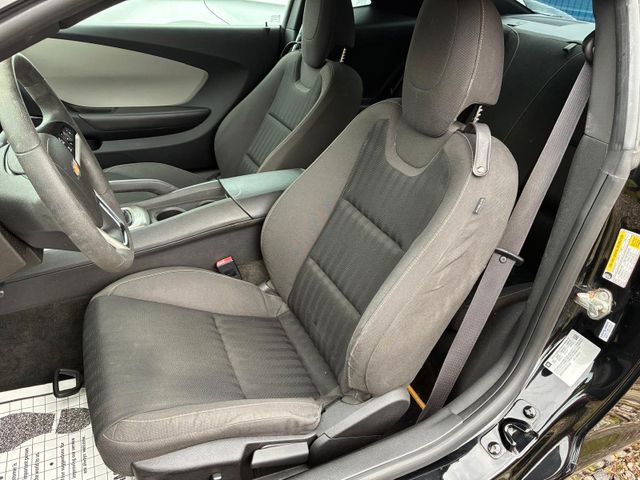 Chevrolet Camaro  3,6 V6 schwarz unfallfrei nur 49900KM