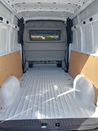 Bild 19 Renault Master L3H2 Doka Kasten 180