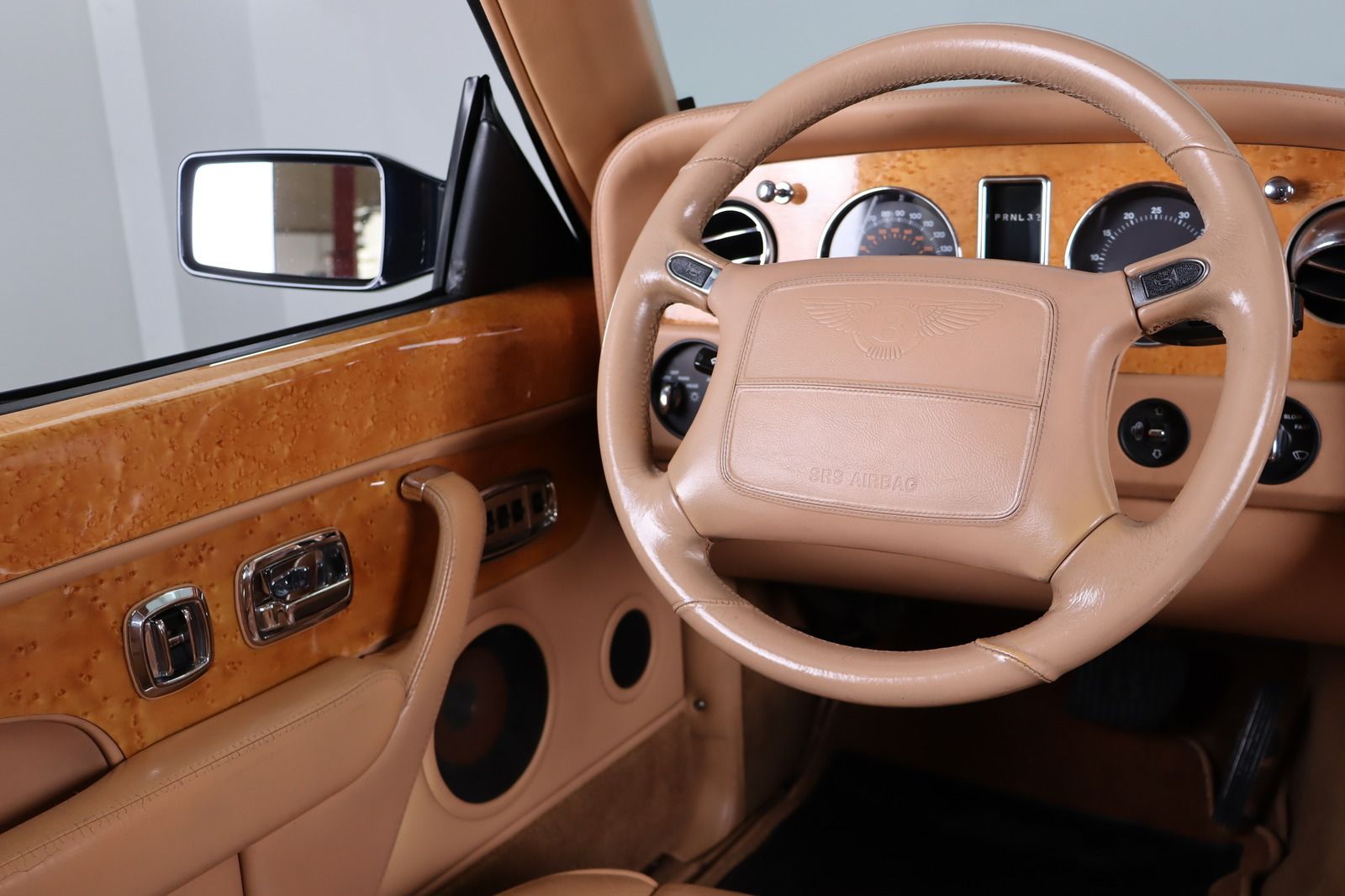 Fahrzeugabbildung Bentley Azure Mulliner Cabriolet * Top-Zustand