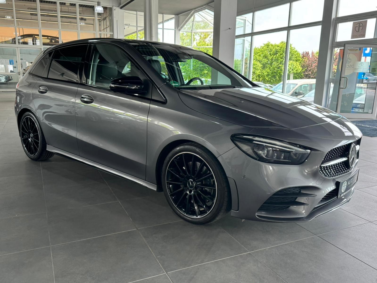 Mercedes-Benz B 250 4MATIC*AMG LINE*KAMERA*AUTOM*PANORAM*