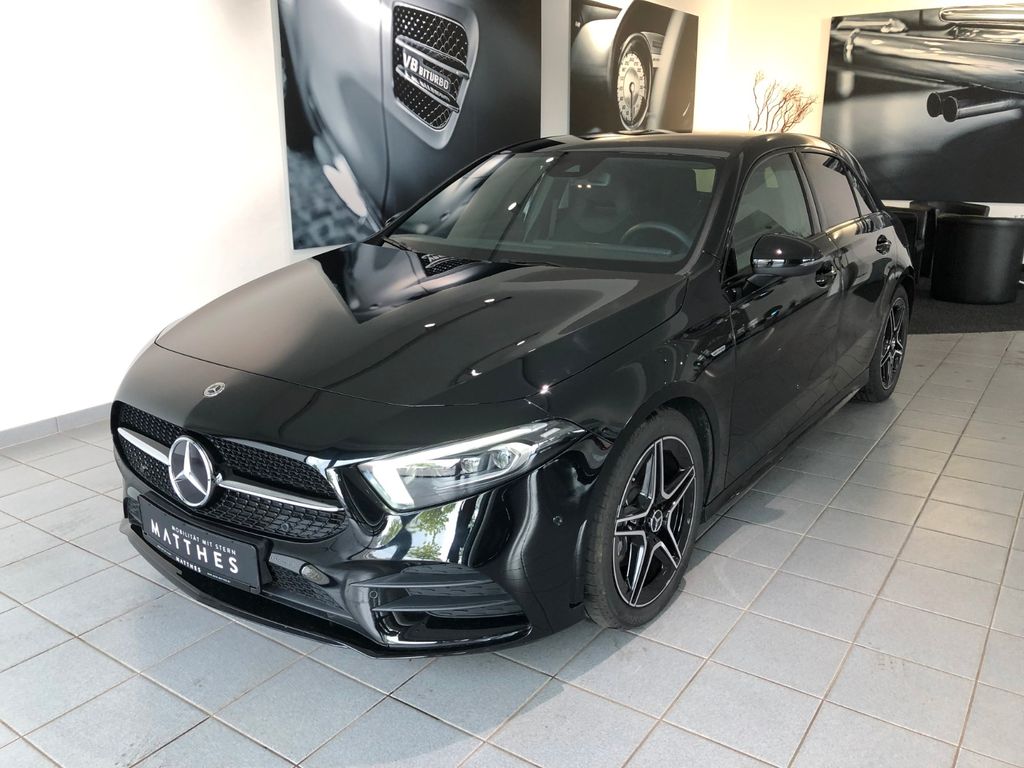 Mercedes-Benz A 180 d AMG Line Edition 2021/Night/Multibeam