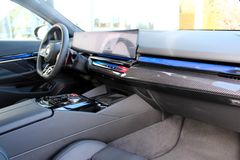 BMW M5/ BOWERS&WILKINS/ LED/ FROZEN BLACK/ M DRIVE BMW M5/ BOWERS&WILKINS/ LED/ FROZEN BLACK/ M DRIVE