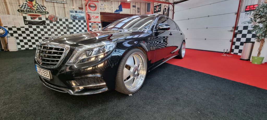 Image of Mercedes-Benz S 500