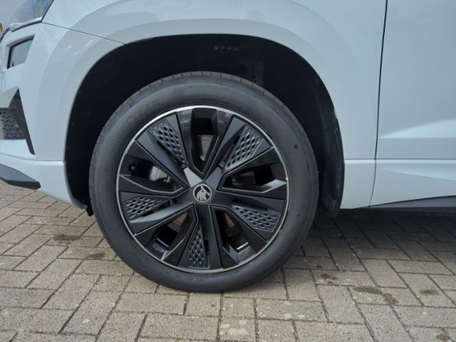 Fahrzeugabbildung SKODA Karoq 1.5 TSI DSG Sportline