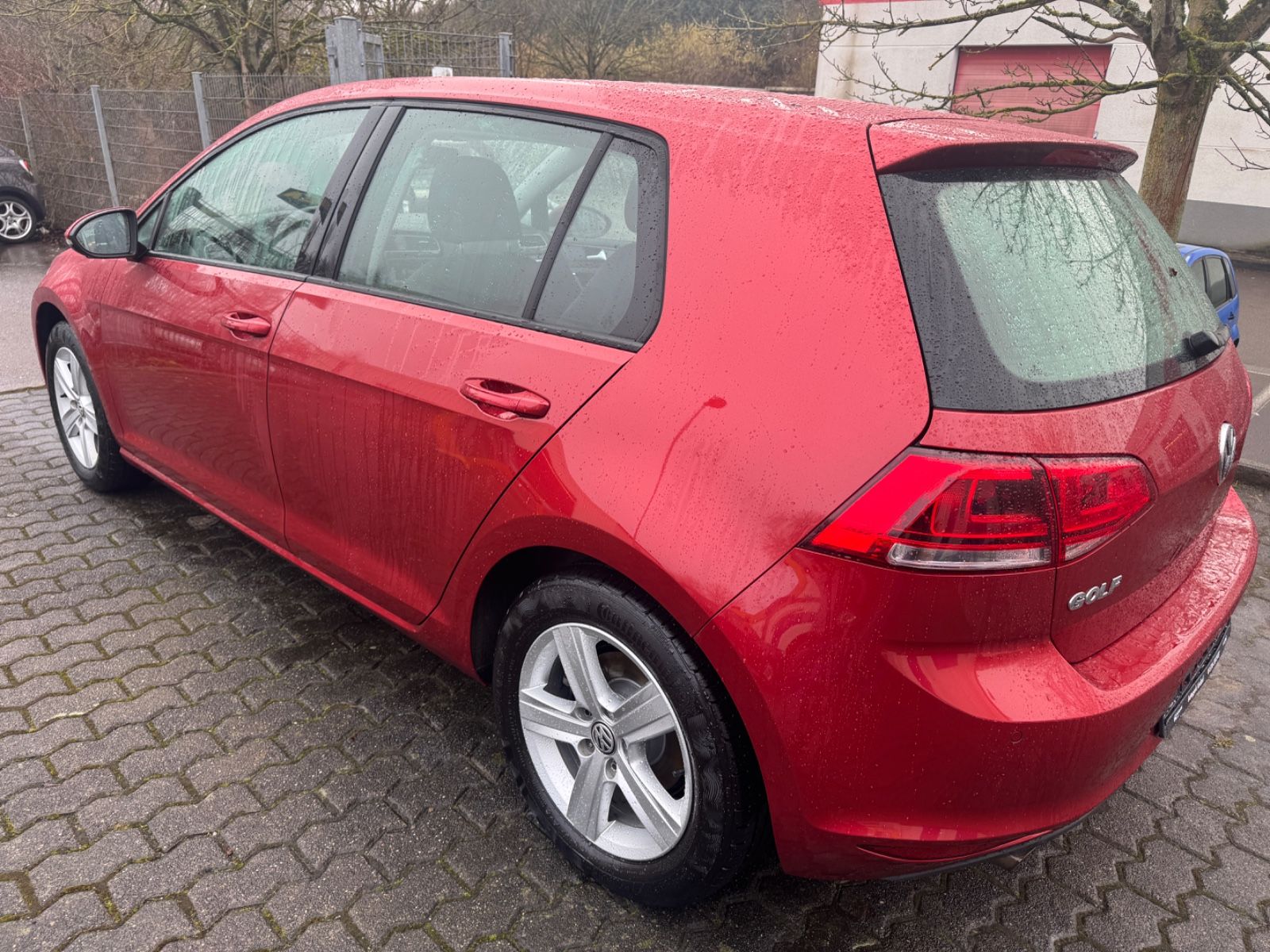 Fahrzeugabbildung Volkswagen Golf VII Lim. Highline BMT Leder+Bluetooth+Xenon