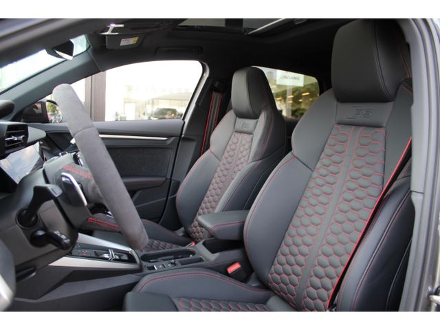 RS3 Sportback  Mtrx*Pano*SpAGA*B&O*Carbon*DesROT