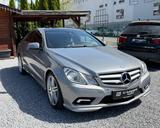 Mercedes-Benz E 250 E Coupe *AMG LINE*Pano*Automatik*Tüv Neu* - Mercedes-Benz E 250 in Solingen
