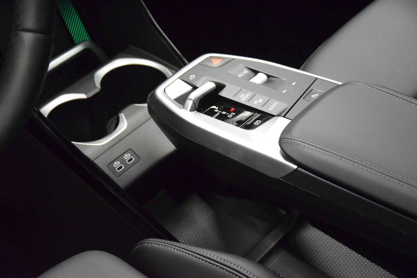 Fahrzeugabbildung BMW X1 18 i sDrive M Sport Pano H&k Memory ACC Leder