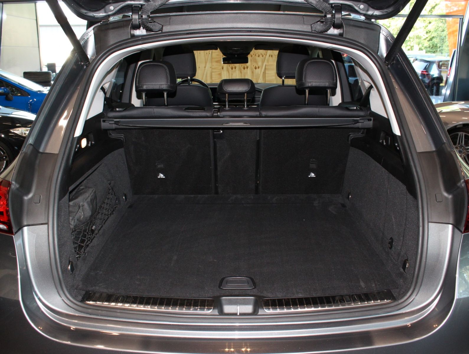 Fahrzeugabbildung Mercedes-Benz GLE 350d 4Matic AMG Line*Pano*Standheizung*TOP