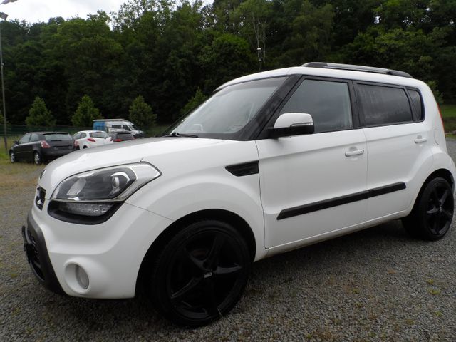 Kia Soul Spirit 1.Hd+Climatr+ALU+Shzg+CD+TÜV NEU