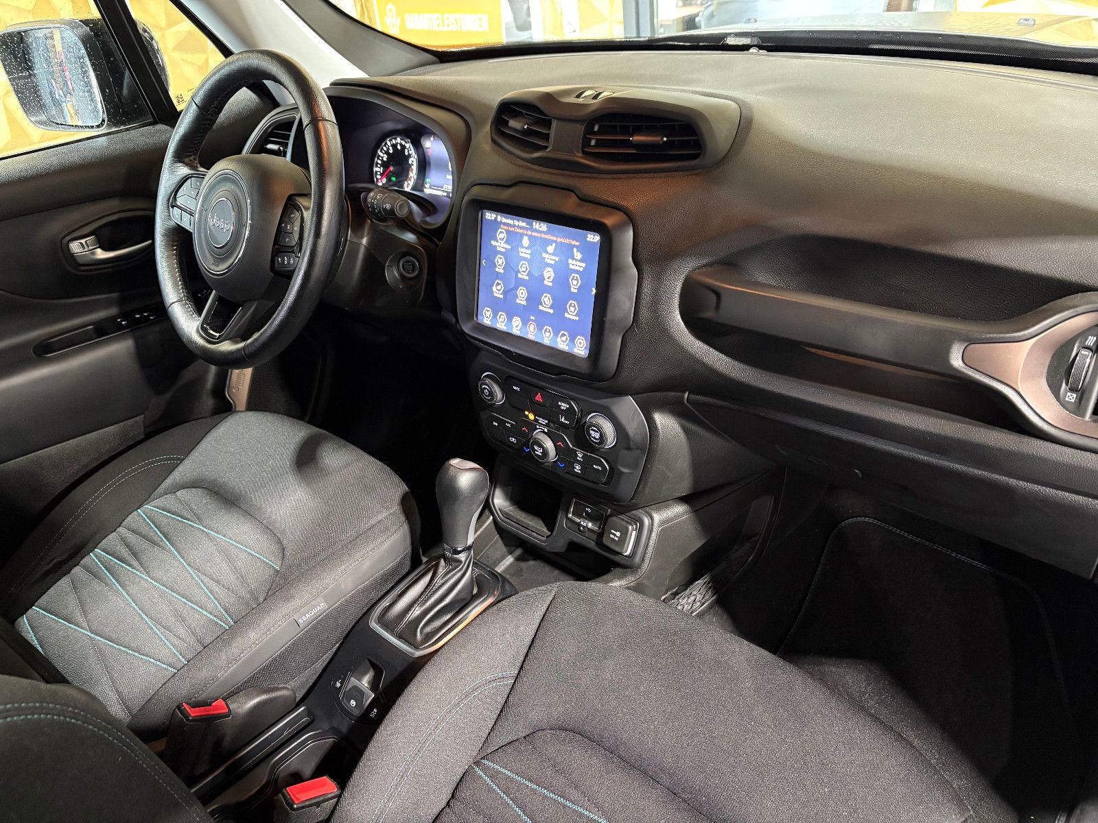 Fahrzeugabbildung Jeep Renegade Longitude Mild-Hybrid FWD/ACC/NAVI/KAM