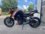 KTM  125 Duke ORANGE / SCHWARZ - KLEINKRAFTRAD