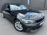 BMW 320d Touring Automatik *Live Cockpit* - mit Wasserstoff-Antrieb: Kombi