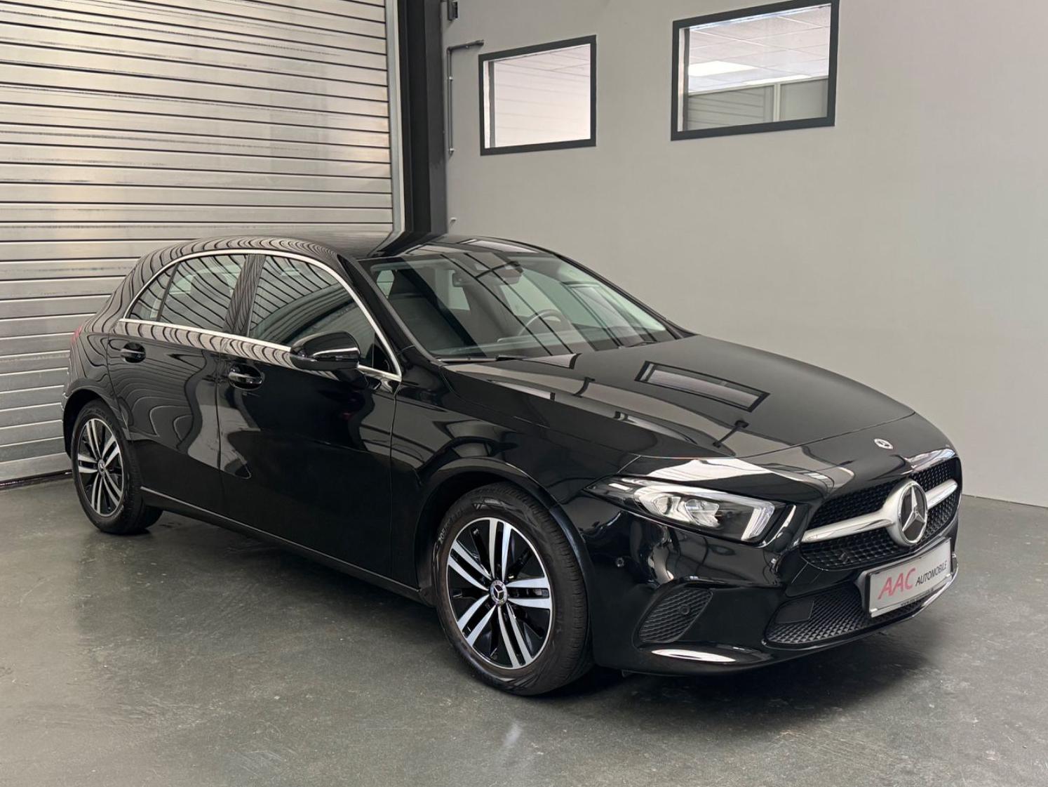 Mercedes-Benz A 200/Carplay/Cam/Navi/Leder