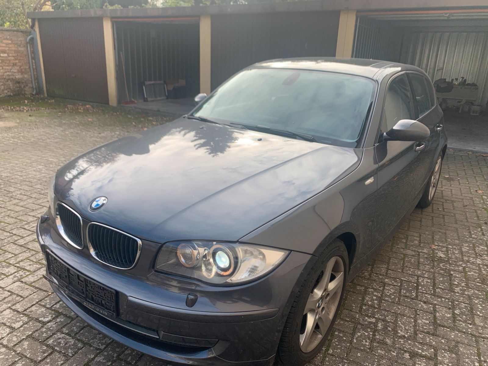 BMW 120i zu verkaufen