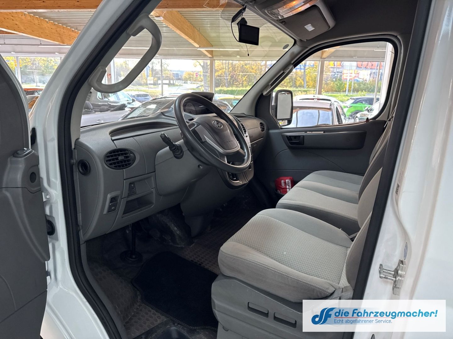 Fahrzeugabbildung Maxus EV80 Kasten L2H2 3,5t PDC Berganfahrass. El. Par