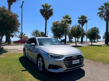 Audi A4 - 1