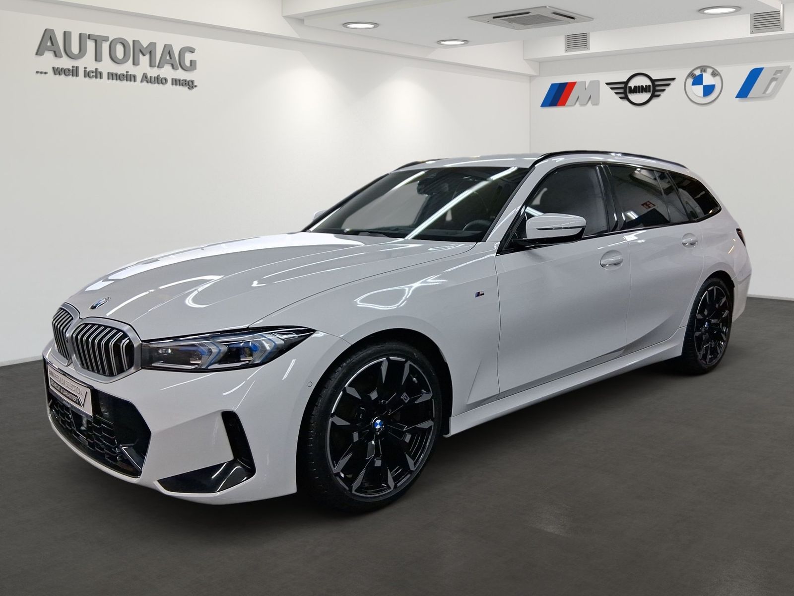 BMW 320i Tour.*M-Sport*DrivAss*ParkAssPlus*AktivGesc