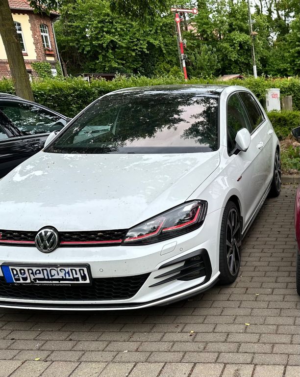 Image of Volkswagen Golf