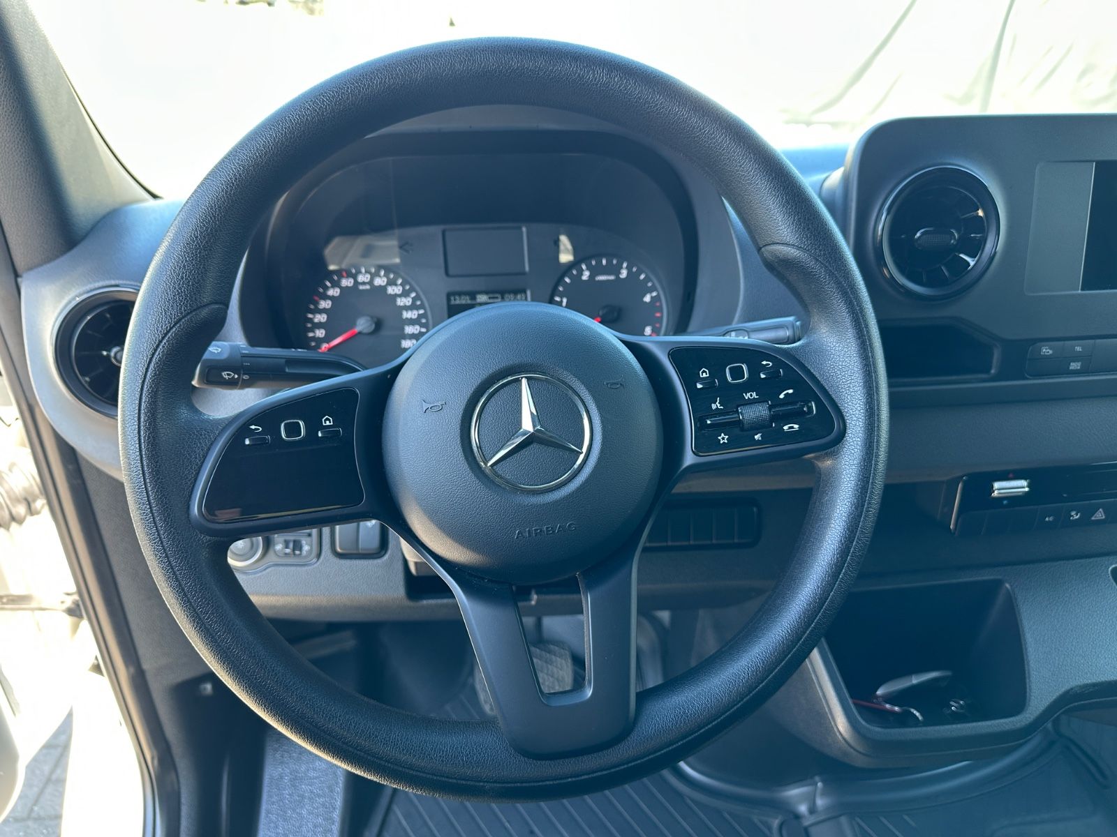 Fahrzeugabbildung Mercedes-Benz Sprinter III Koffer 316 CDI/LBW/Automatik/Klima