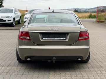 Audi A6 - 4