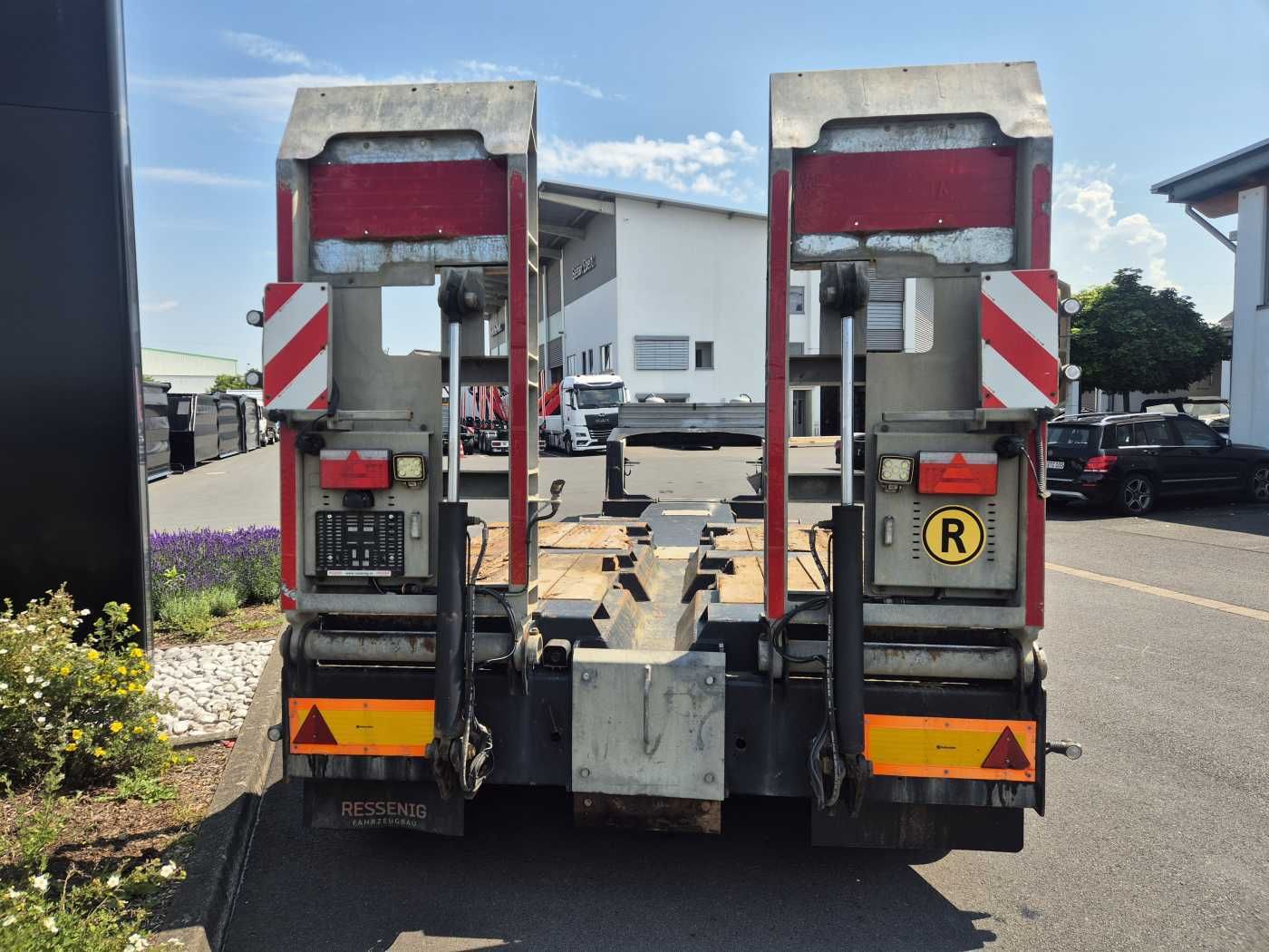 Fahrzeugabbildung Andere Ressenig SATL2-400 teleskop.-Maschinentieflader