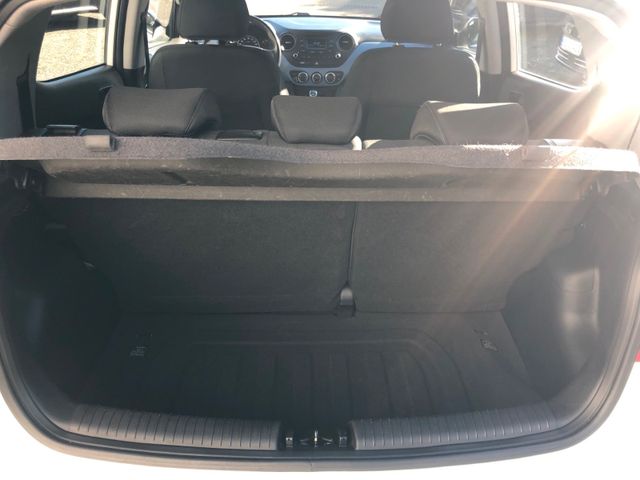 Hyundai i10 Intro Edition 1.0