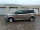 Volkswagen Touran 1.6 TDI MATCH BlueMotion Technology M... - Volkswagen Touran Match mit Diesel-Antrieb