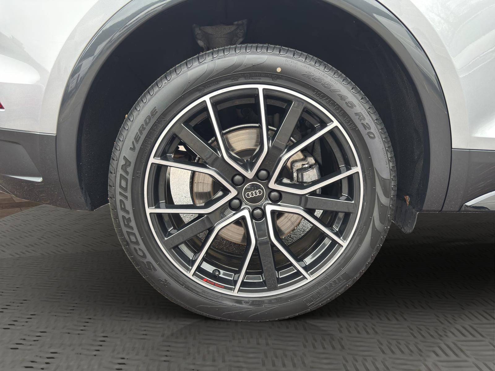 Q5 2.0 TDI quattro S-Line AHK PANO MATRIX-LED